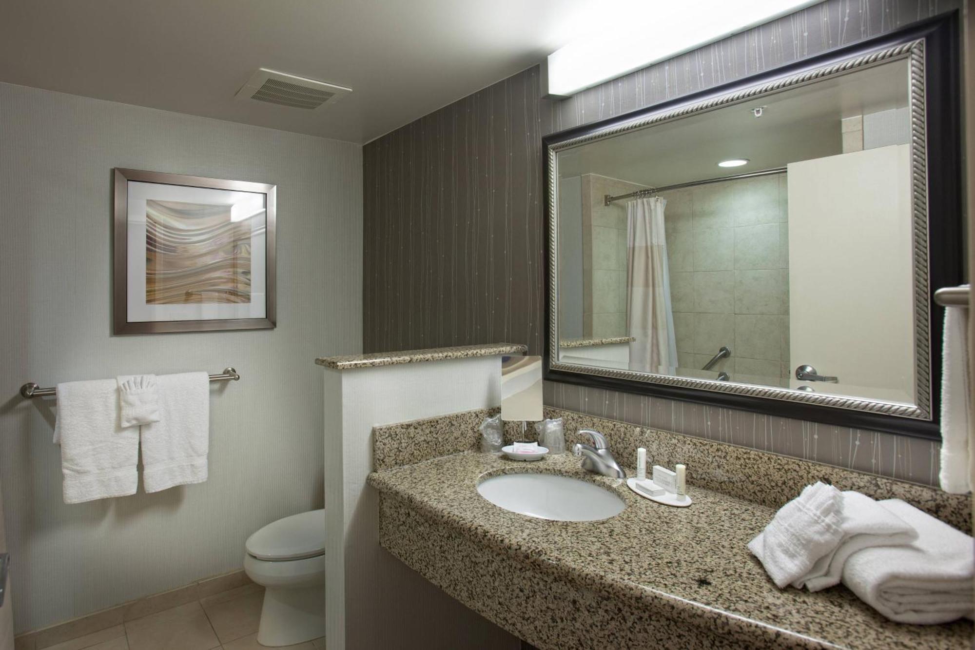 คอร์ตยาร์ด ฟาเยตต์วิลล์ Hotel เฟย์เอตต์วิลล์ ภายนอก รูปภาพ