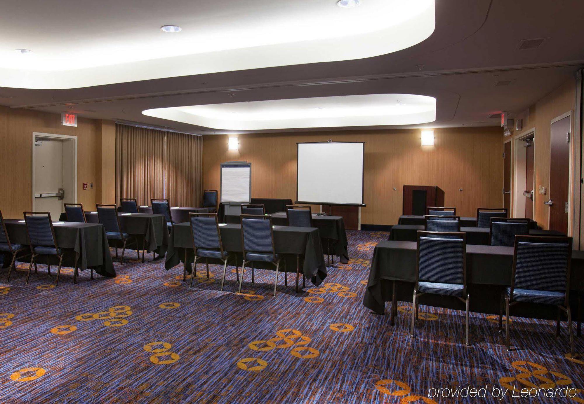 คอร์ตยาร์ด ฟาเยตต์วิลล์ Hotel เฟย์เอตต์วิลล์ ภายนอก รูปภาพ